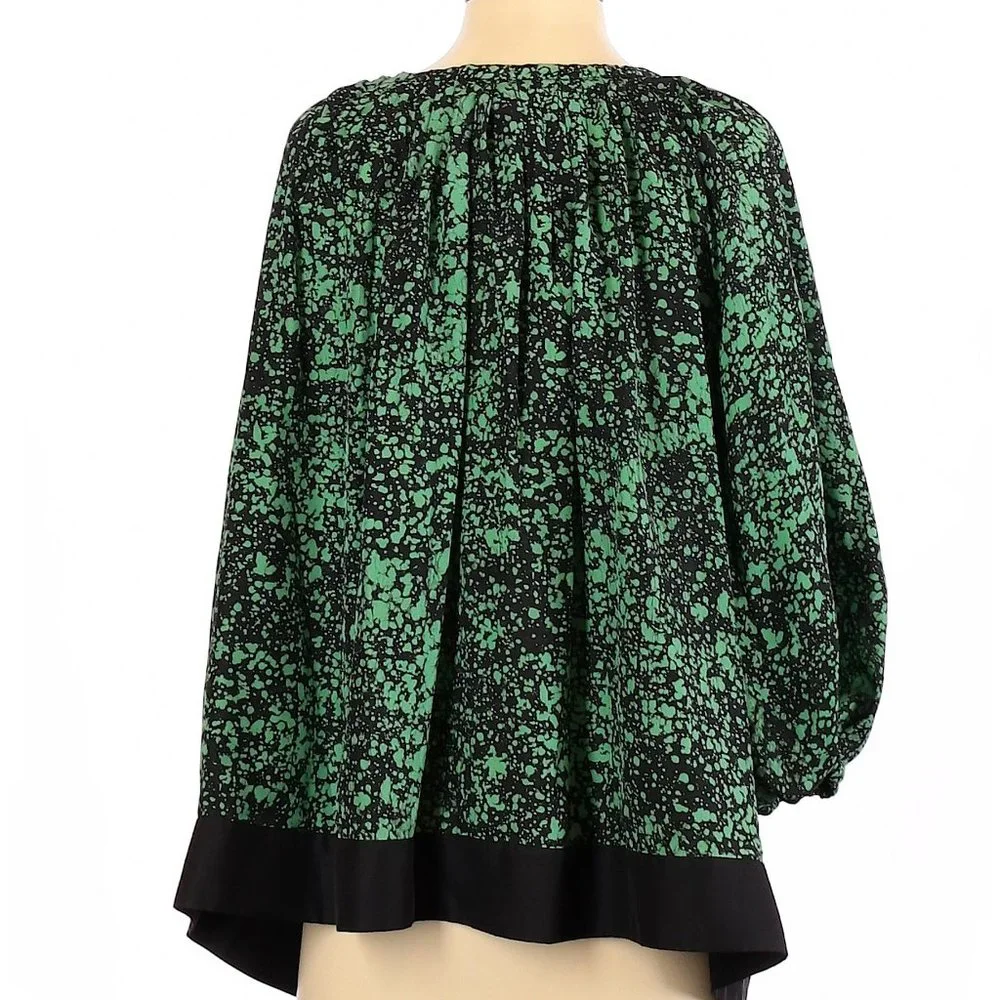 DVF DIANE Von FURSTENBERG 🔥oversized green silk peasant top excellent condition - Picture 2 of 6